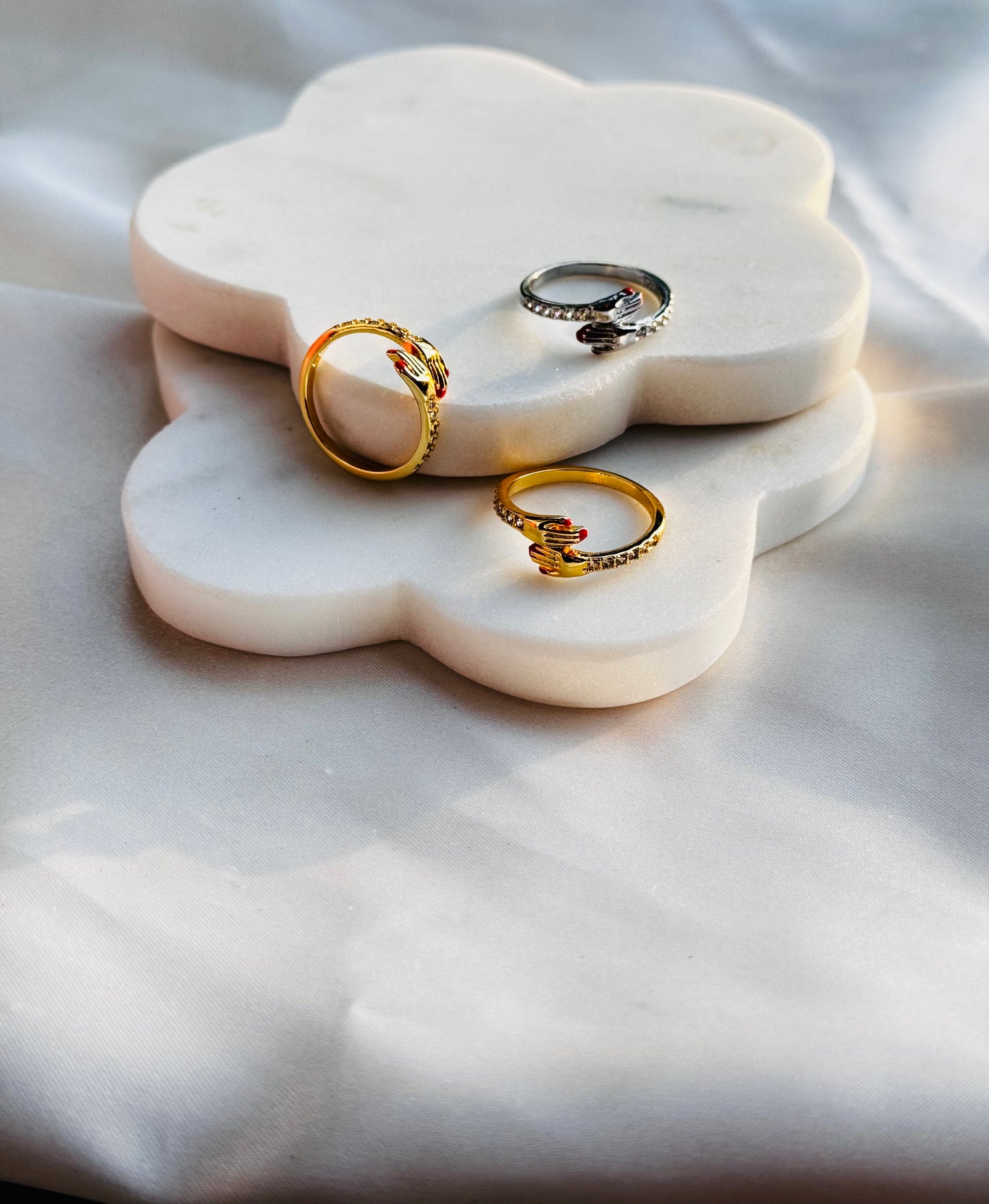 Hugs Ring.