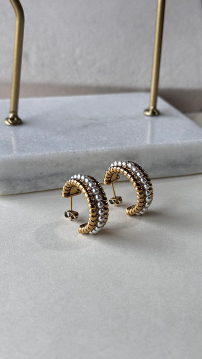 Amara hoops