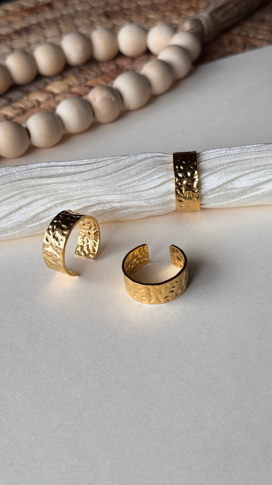 Victoria Ring.