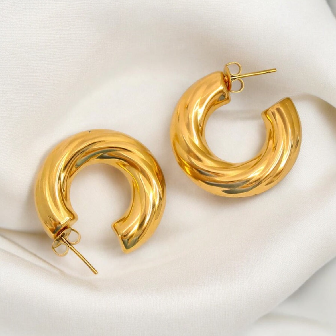 Camila hoops